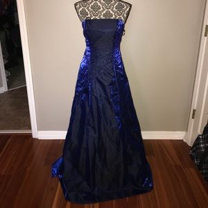 Morgan and Co prom dress Blue Beaded